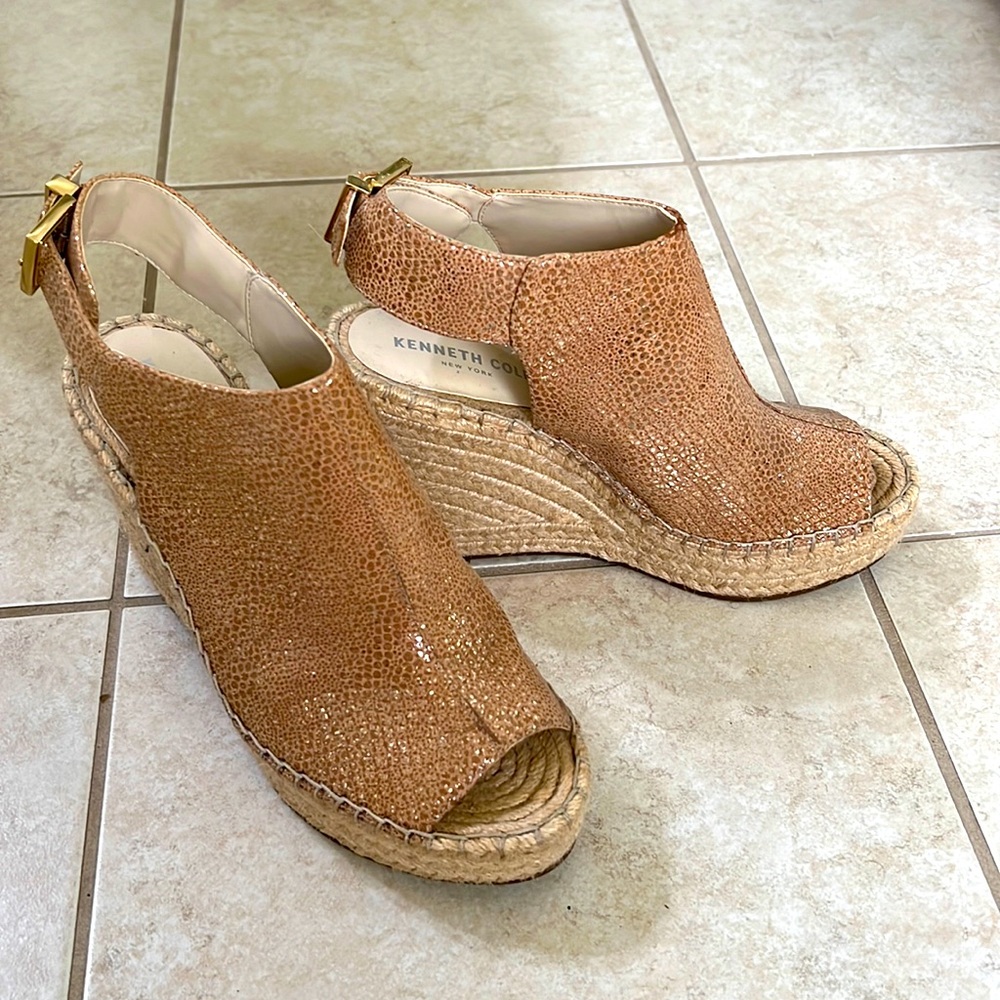 Kenneth Cole Wedges